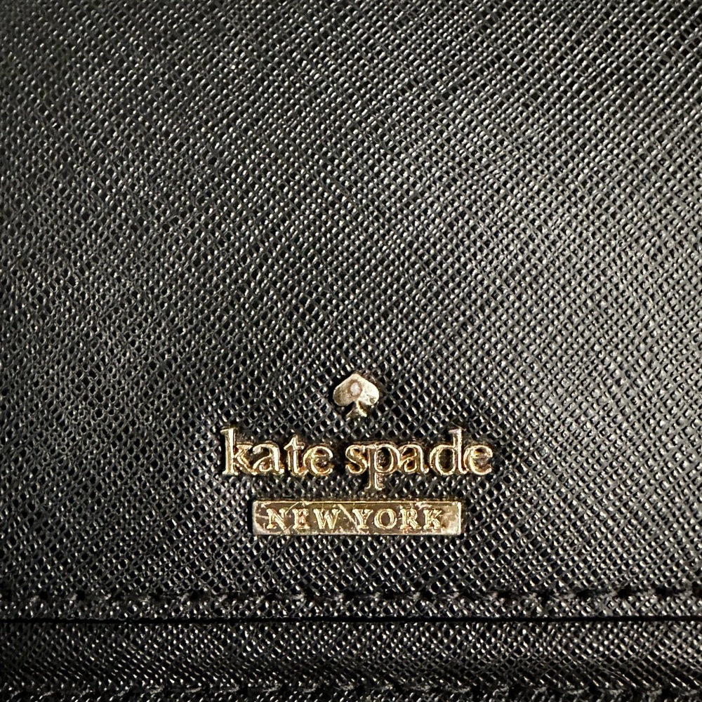 Authentic Kate Spade Wallet - Picture 2 of 13